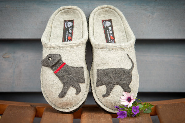 Feste Hausschuhe für Kinder: Gemütlichkeit und Kreativität für kleine Füße!